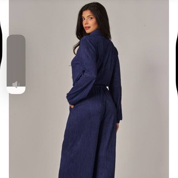 Navy Blue Crinkle Jumpsuit - Picture 2 of 2